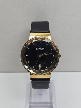 Skagen Leonora SKW2124 Women Gold Tone Crystal Bezel Black Dial Date New Battery